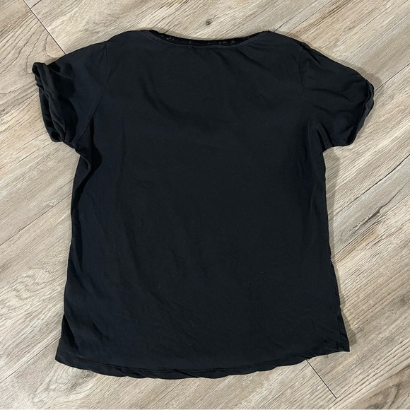 🔥SALE - any 4/$20. Heartloom Black V-Neck Short Sleeve T-Shirt - Picture 4 of 4